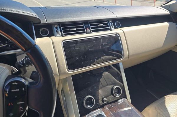 2019 LAND ROVER RANGE ROVER HSE