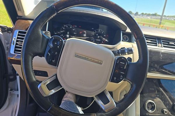 2019 LAND ROVER RANGE ROVER HSE