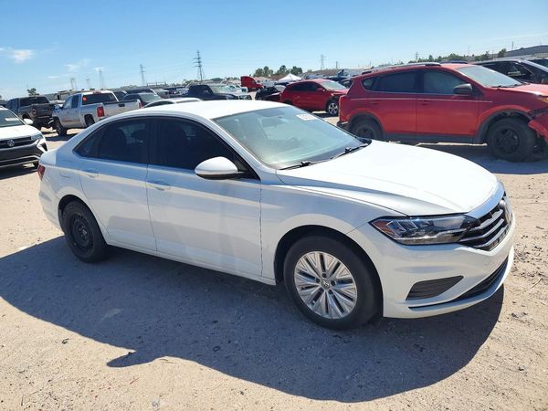 2019 VOLKSWAGEN JETTA S, SE, R-Line — Passenger 3/4