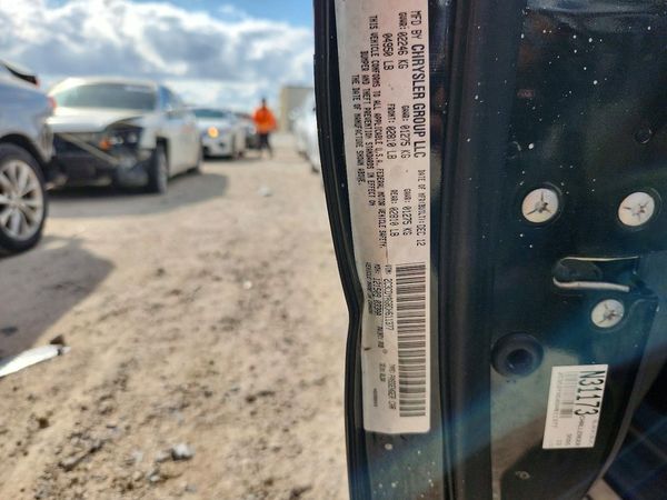 2013 DODGE CHALLENGER Base — VINS