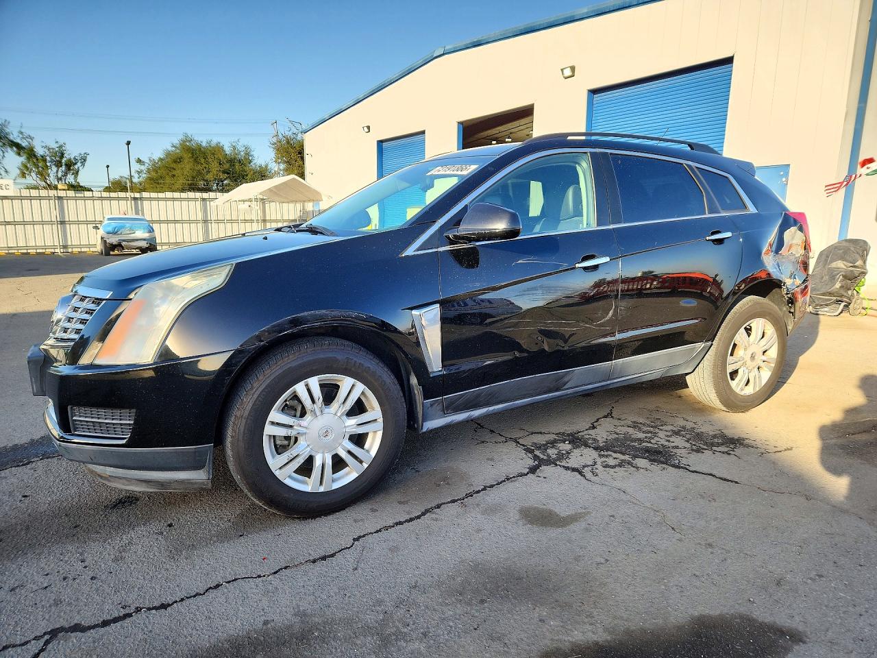 2016 CADILLAC SRX Standard — Front 3/4