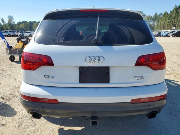 2014 AUDI Q7 Premium — DIRR