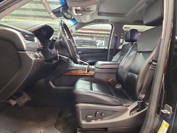 2017 CHEVROLET SUBURBAN Premier — DENT