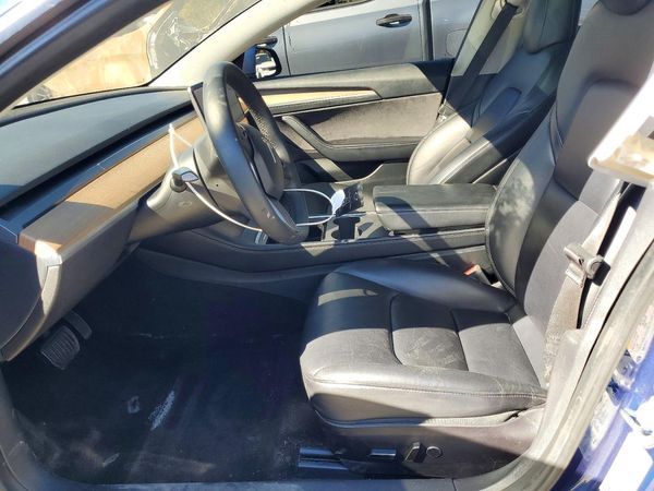 2021 TESLA MODEL 3 — DENT