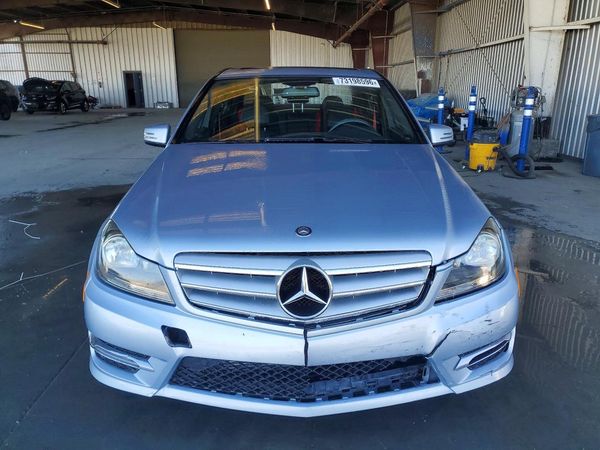 2013 MERCEDES-BENZ C C250 — DIRF