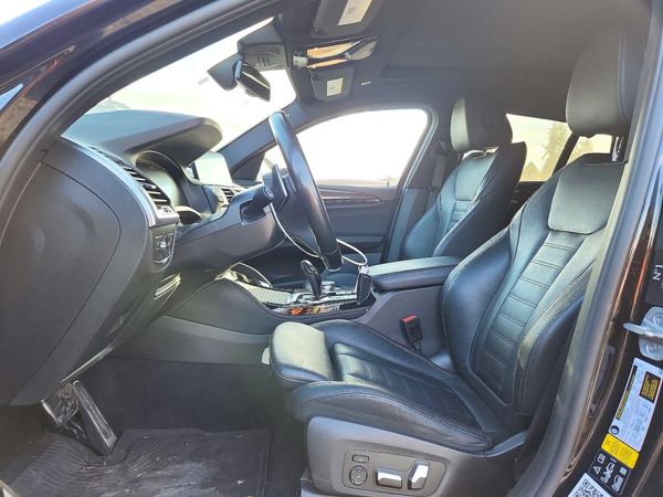 2021 BMW X4 xDrive30i — DENT