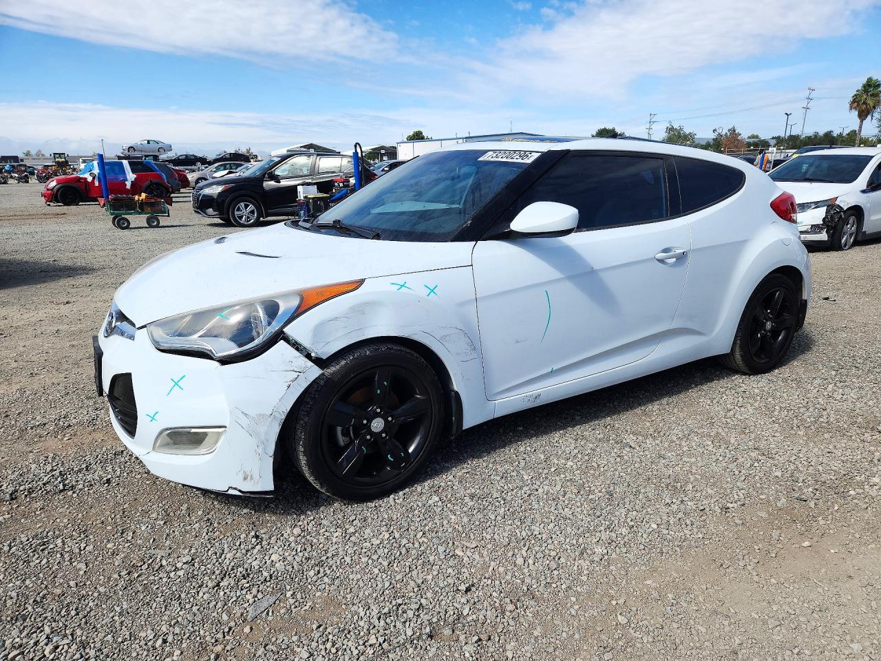 2014 HYUNDAI VELOSTER — Front 3/4