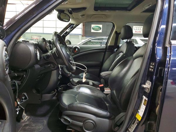 2016 MINI COOPER — DENT