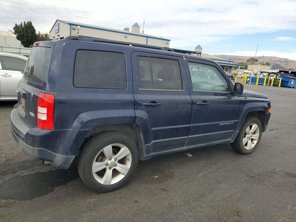 2014 JEEP PATRIOT Latitude — PSRA