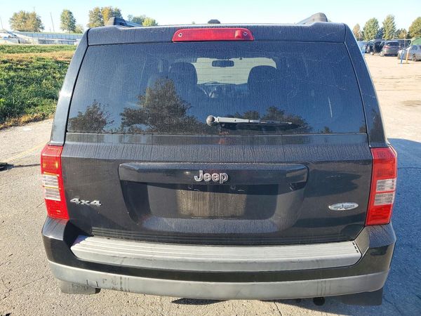 2015 JEEP PATRIOT Latitude — DIRR