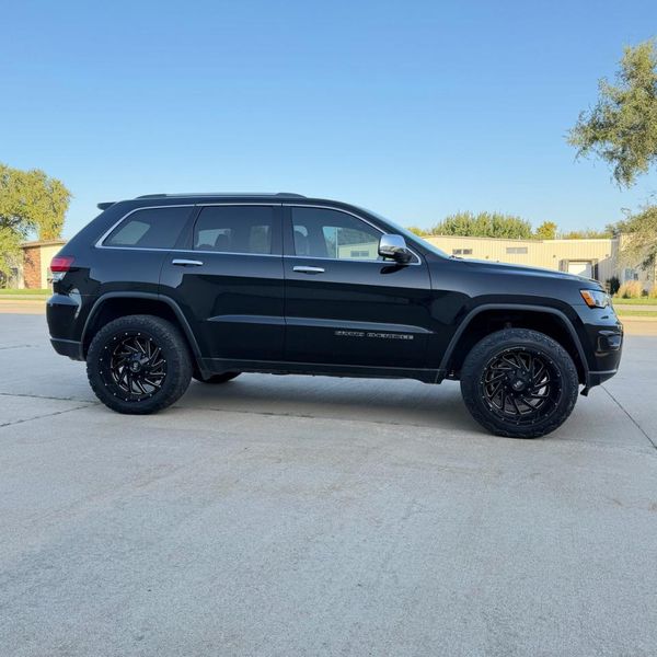 2021 JEEP GRAND CHEROKEE Limited