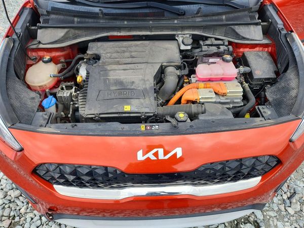 2022 KIA NIRO Touring Special Edition — Engine bay