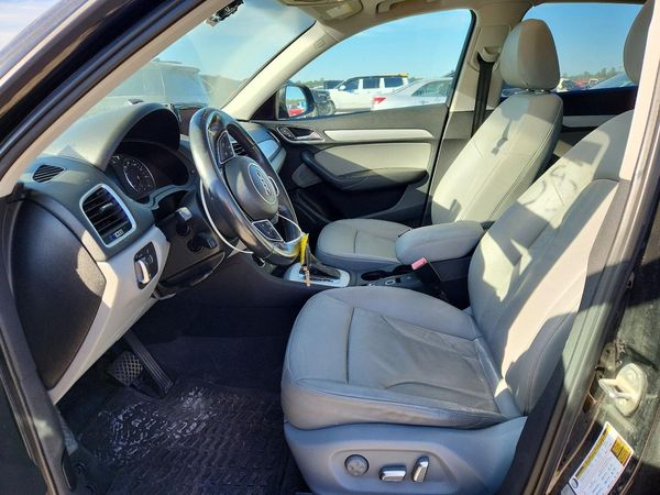 2017 AUDI Q3 Premium — DENT