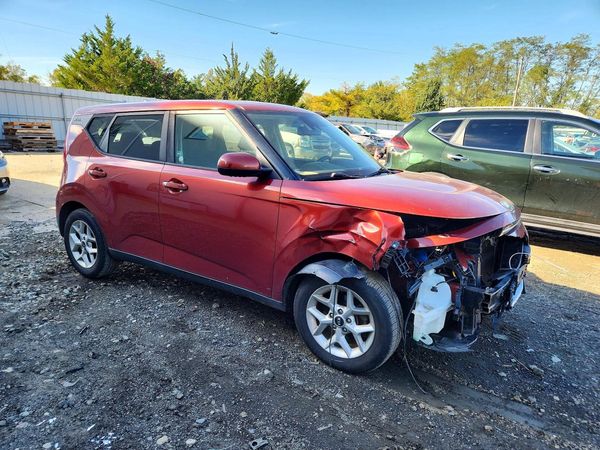 2020 KIA SOUL LX, S, X-Line — Passenger 3/4