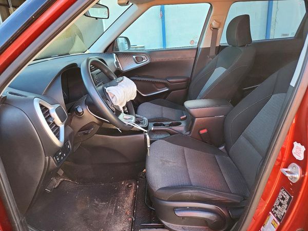 2020 KIA SOUL LX, S, X-Line — DENT