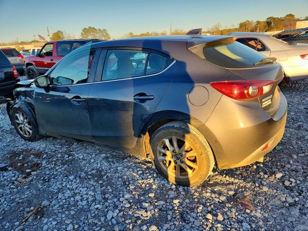 2015 MAZDA 3