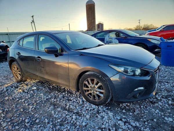 2015 MAZDA 3