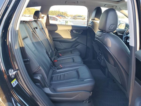 2017 AUDI Q7