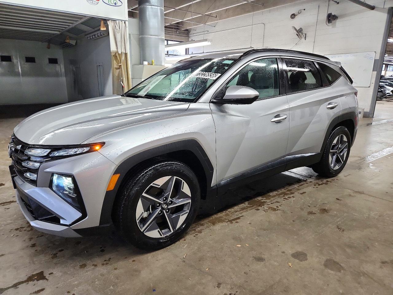 2026 HYUNDAI TUCSON SEL, SEL Plus — Front 3/4