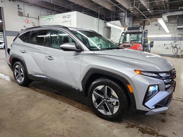 2026 HYUNDAI TUCSON SEL, SEL Plus — Passenger 3/4