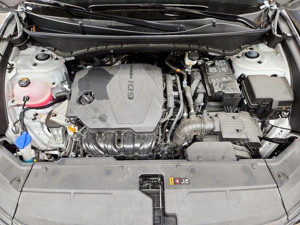 2026 HYUNDAI TUCSON SEL, SEL Plus — Engine bay