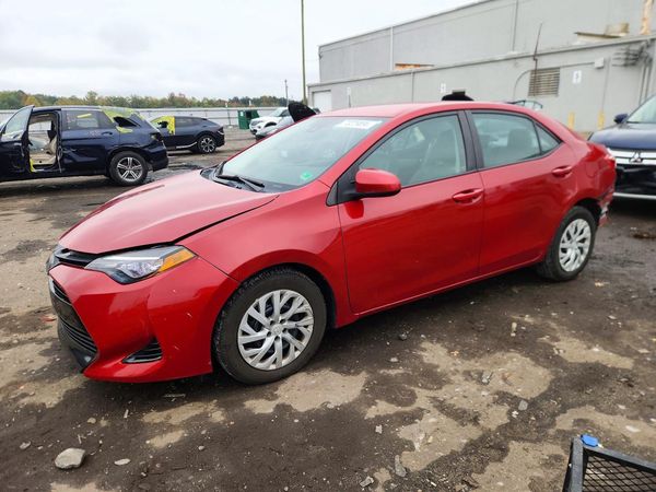 2017 TOYOTA COROLLA — Front 3/4