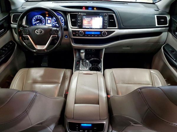 2018 TOYOTA HIGHLANDER SE/XLE — CKPT