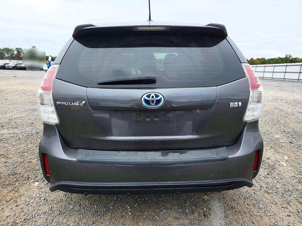 2017 TOYOTA PRIUS — DIRR