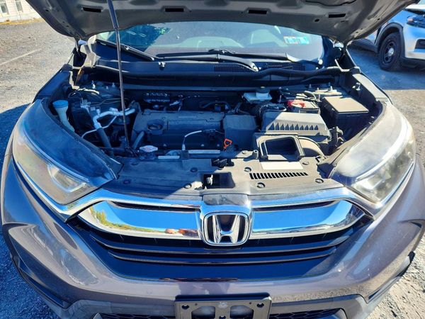 2019 HONDA CRV LX — Engine bay