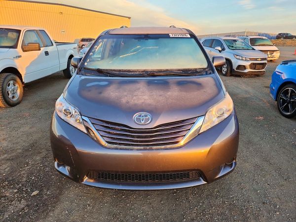 2015 TOYOTA SIENNA — DIRF