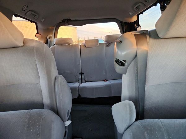 2015 TOYOTA SIENNA — SUVN