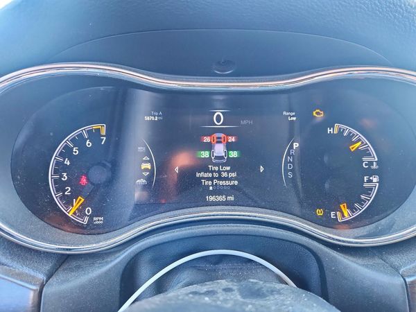2014 JEEP CHEROKEE Limited — ODOM