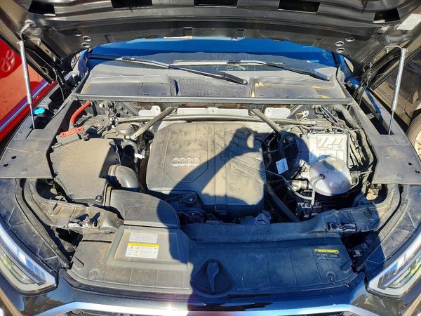 2024 AUDI Q5 — Engine bay