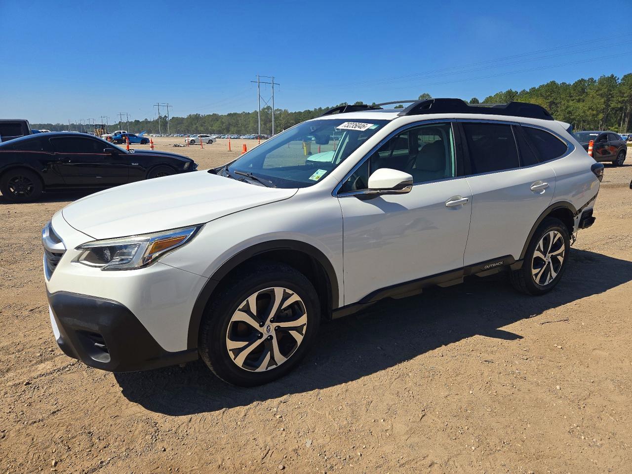 2021 SUBARU OUTBACK Limited+M/R+NAVI(HK) — Front 3/4
