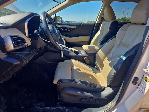 2021 SUBARU OUTBACK Limited+M/R+NAVI(HK) — DENT