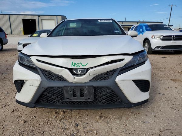 2020 TOYOTA CAMRY SE — DIRF