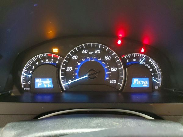 2012 TOYOTA CAMRY