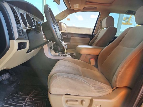 2012 TOYOTA SEQUOIA — DENT