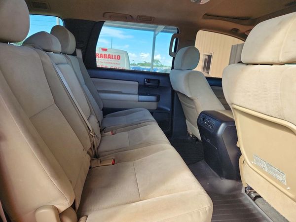 2012 TOYOTA SEQUOIA — PSRS