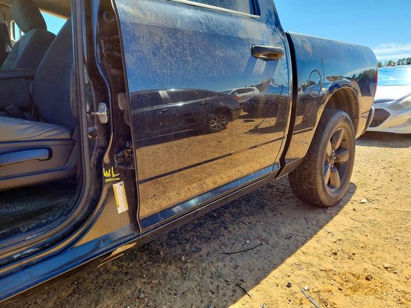 2015 RAM 1500 ST — WLDM