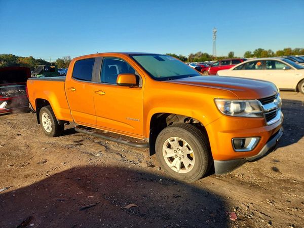 2017 CHEVROLET COLORADO LT — Passenger 3/4
