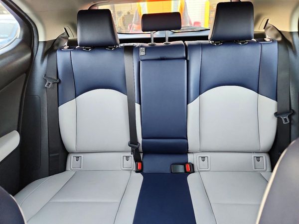 2022 LEXUS UX 200 200 Base — SUVN