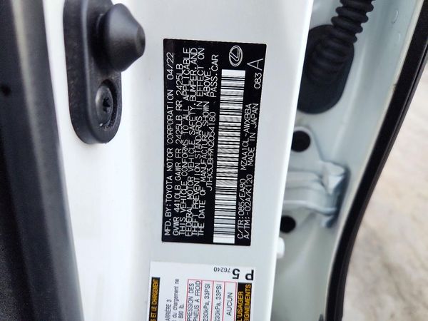 2022 LEXUS UX 200 200 Base — VINS