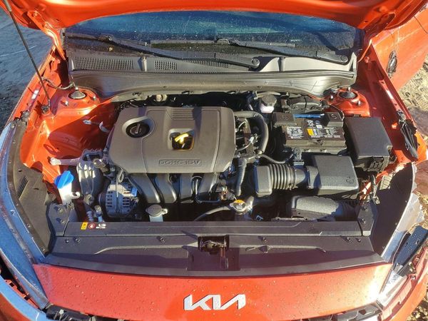 2023 KIA FORTE GT Line