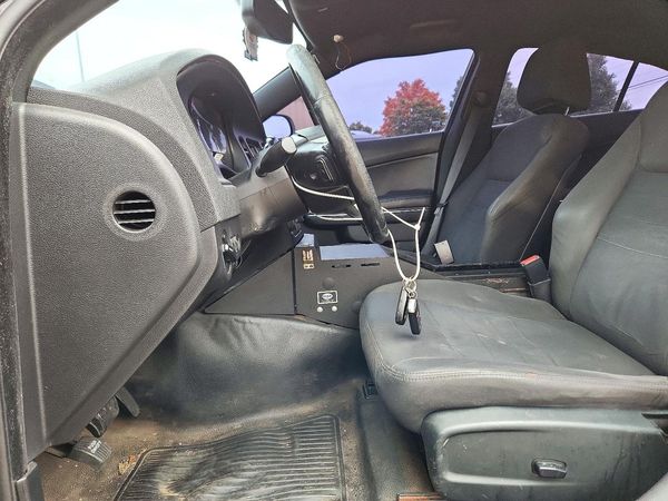 2012 DODGE CHARGER Police — DENT
