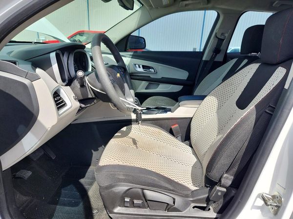 2014 CHEVROLET EQUINOX LS — DENT