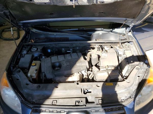 2012 TOYOTA RAV4 Standard — Engine bay