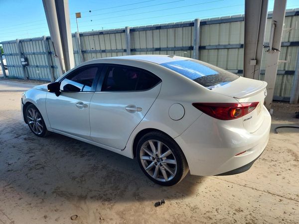 2017 MAZDA 3 Touring — DSRA