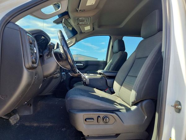 2020 CHEVROLET SILVERADO LT — DENT