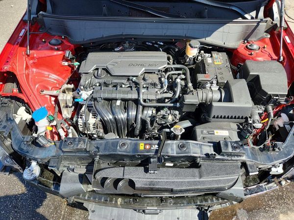 2026 HYUNDAI KONA SEL Sport — Engine bay